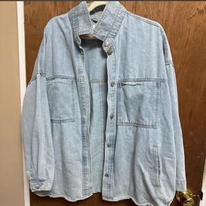 Light Wash Denim Jacket - Casual Button-Up